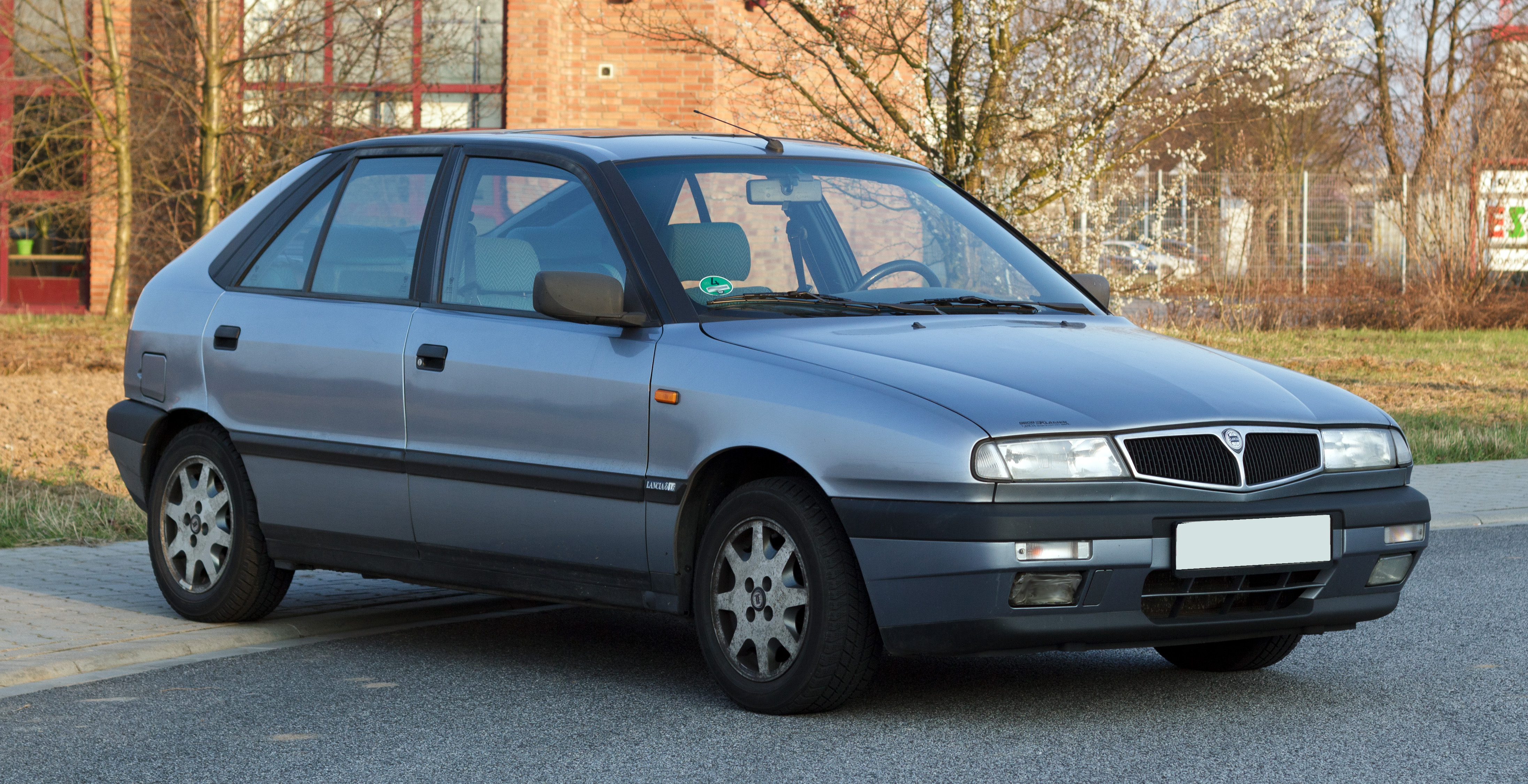 Подбор шин на Lancia Delta 1993
