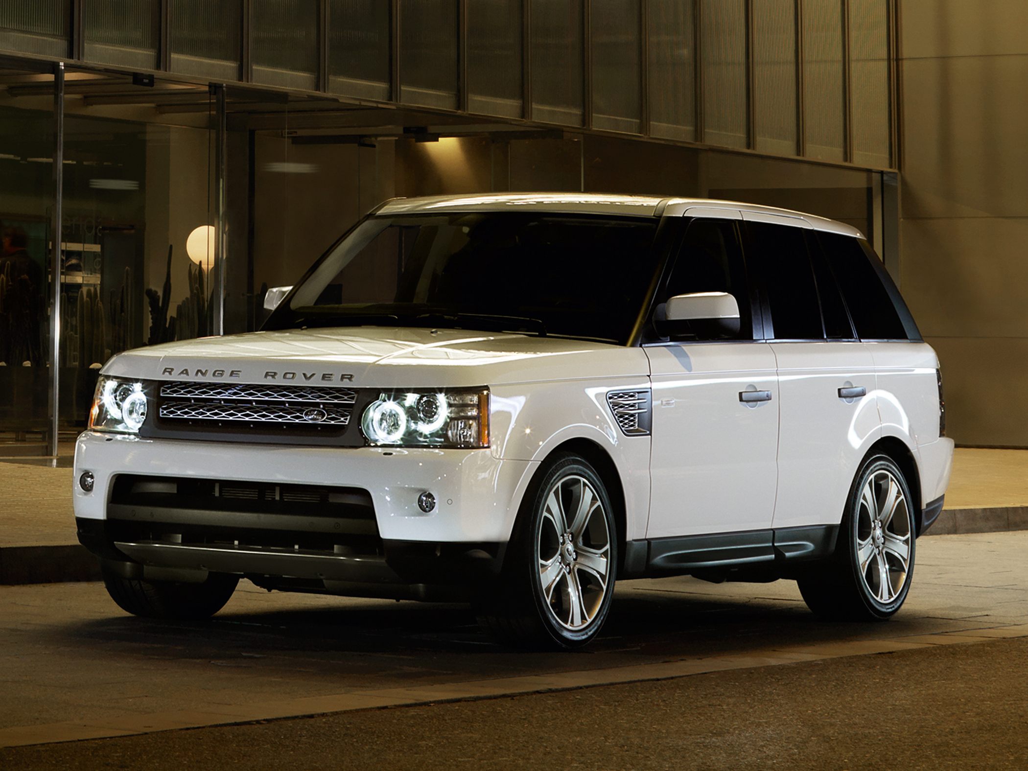 Размер колёс на Land Rover Range Rover 2010 Подбор шин на Land Rover Range Rover 2010