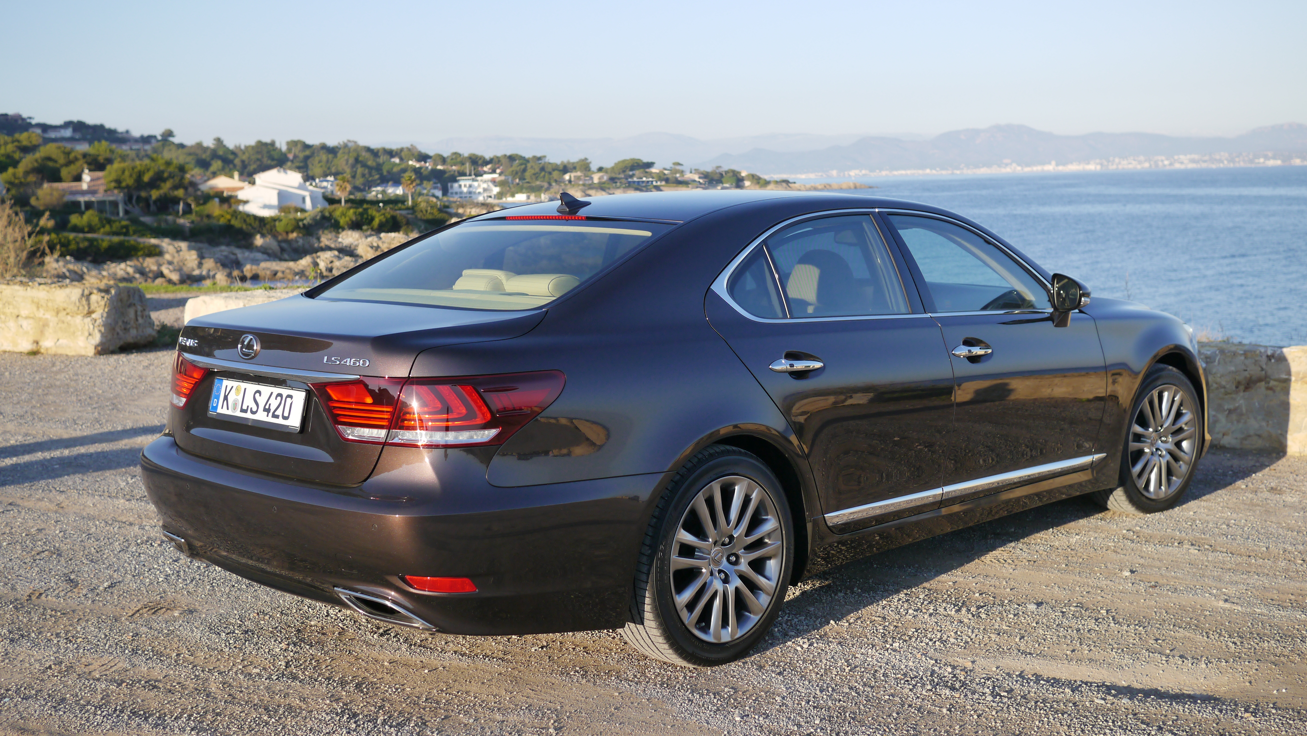 Подбор шин на Lexus LS 2013