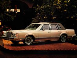 Размер колёс на Lincoln Town Car 1988 Подбор шин на Lincoln Town Car 1988