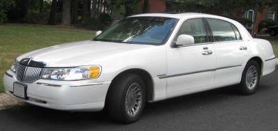 Размер колёс на Lincoln Town Car 2001 Подбор шин на Lincoln Town Car 2001