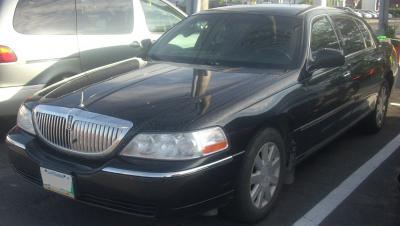 Размер колёс на Lincoln Town Car 2009 Подбор шин на Lincoln Town Car 2009