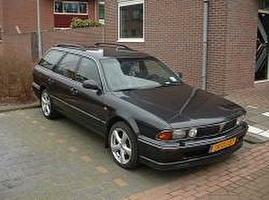 Размер колёс на Mitsubishi Sigma 1993 Подбор шин на Mitsubishi Sigma 1993