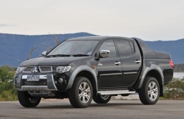 Размер колёс на Mitsubishi Strada 2013 Подбор шин на Mitsubishi Strada 2013