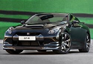 Размер колёс на Nissan GT-R 2017 Подбор шин на Nissan GT-R 2017