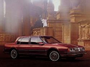 Размер колёс на Oldsmobile 98 1985 Подбор шин на Oldsmobile 98 1985