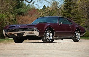Размер колёс на Oldsmobile Toronado 1966 Подбор шин на Oldsmobile Toronado 1966