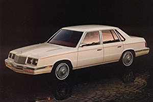 Размер колёс на Plymouth Caravelle 1988 Подбор шин на Plymouth Caravelle 1988