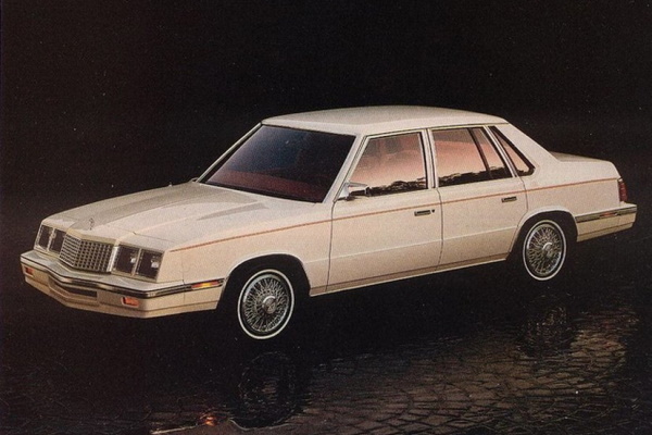 Размер колёс на Plymouth Caravelle 1988 Подбор шин на Plymouth Caravelle 1988