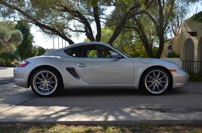 Размер колёс на Porsche Cayman 2015 Подбор шин на Porsche Cayman 2015
