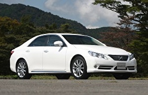 Размер колёс на Toyota Mark X 2010 Подбор шин на Toyota Mark X 2010