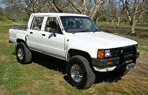 Размер колёс на Toyota Pickup 1987 Подбор шин на Toyota Pickup 1987