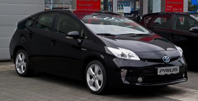 Размер колёс на Toyota Prius+ 2013 Подбор шин на Toyota Prius+ 2013