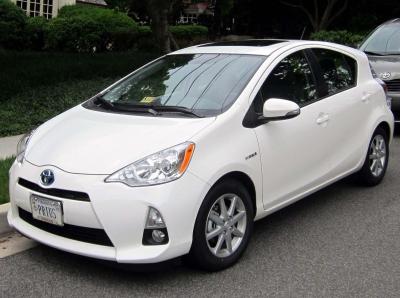 Подбор шин на Toyota Prius+ 2015
