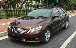 Размер колёс на Toyota Reiz 2010 Подбор шин на Toyota Reiz 2010