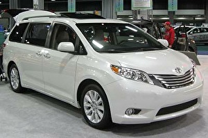 Размер колёс на Toyota Sienna 2010 Подбор шин на Toyota Sienna 2010