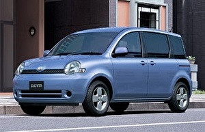 Размер колёс на Toyota Sienta 2005 Подбор шин на Toyota Sienta 2005