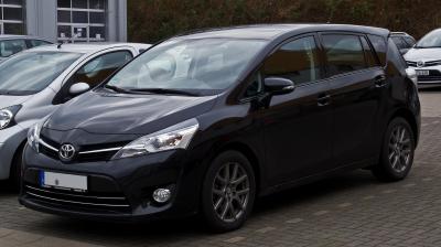 Размер колёс на Toyota Verso 2014 Подбор шин на Toyota Verso 2014