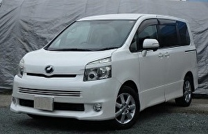 Размер колёс на Toyota Voxy 2008 Подбор шин на Toyota Voxy 2008