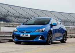 Размер колёс на Vauxhall Astra VXR 2014 Подбор шин на Vauxhall Astra VXR 2014
