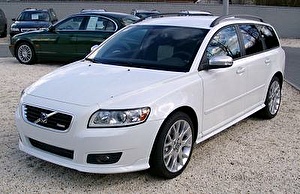 Размер колёс на Volvo V50 2008 Подбор шин на Volvo V50 2008