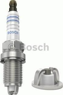 BOSCH Свеча зажигания (x8) RENAULT//MB/VAG/LADA Largus (BKR6EK, 0 242 235 668) BOSCH Свеча зажигания (x8) RENAULT//MB/VAG/LADA Largus (BKR6EK, 0 242 235 668)