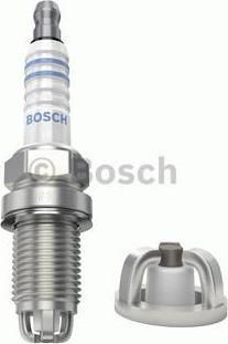 Bosch 0 242 240 618 свеча зажигания на VW PASSAT Variant (3A5, 35I)