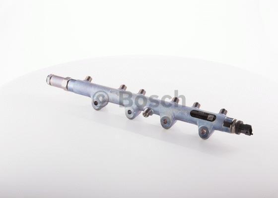 Bosch 0 445 226 020 распределительный трубопровод, топливо на NEW HOLLAND TS-A
