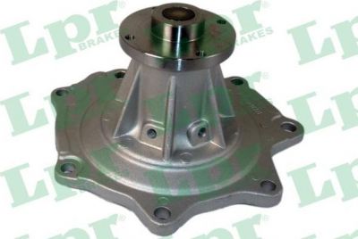 LPR WP0706 водяной насос на NISSAN CABSTAR E