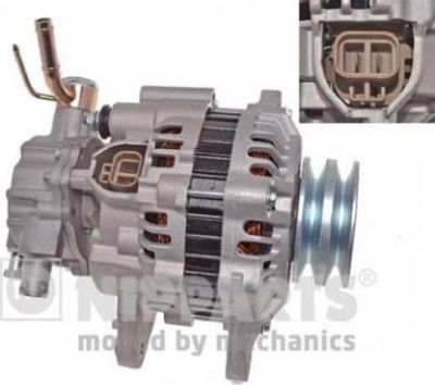 NIPPARTS Генератор MITSUBISHI L-200/PAJERO-III/PAJERO SPORT (MD366052, J5115066)