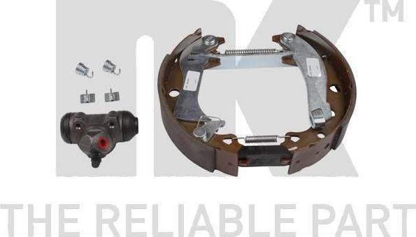 NK 449923002 комплект тормозных колодок на RENAULT 25 (B29_)