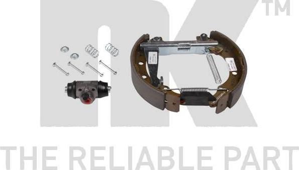 NK 449952002 комплект тормозных колодок на VW POLO CLASSIC (6KV2)