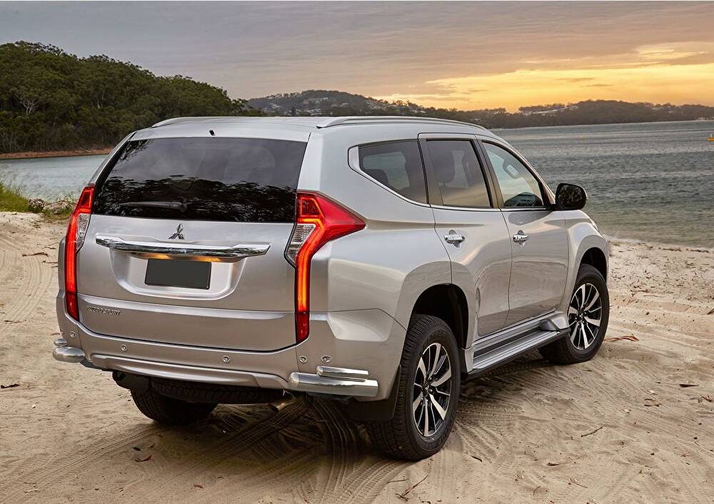 RIVAL RIVAL R.4012.007 Защита заднего бампера d76+d42 уголки + комплект крепежа, RIVAL, Mitsubishi Pajero Sport 2016- (R.4012.007)