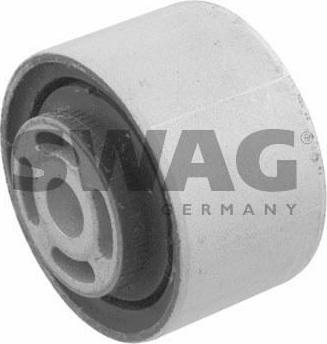 SWAG 10 92 9803 подвеска, раздаточная коробка на MERCEDES-BENZ GLK-CLASS (X204)