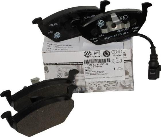 VAG 6RU 698 151A Колодки передние VW Polo Sedan 2010->/SKODA Rapid 2014->