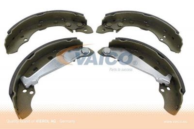 VAICO V10-0451 комплект тормозных колодок на VW GOLF III (1H1)