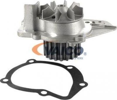 VAICO V22-50008 водяной насос на LADA NIVA (2121)