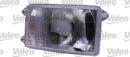 Valeo 084383 основная фара на RENAULT TRUCKS Midliner