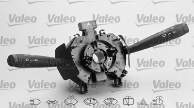 Valeo 251393 выключатель на колонке рулевого управления на FIAT PUNTO (176)