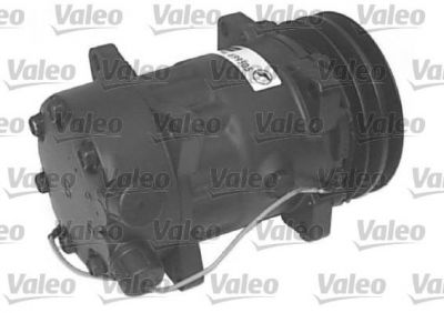 Valeo 699505 компрессор, кондиционер на RENAULT 25 (B29_)