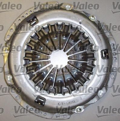 Valeo 826396 комплект сцепления на TOYOTA HILUX II пикап (LN8_, RN5_, LN6_, YN6_, YN5_, LN5_, RN6_)