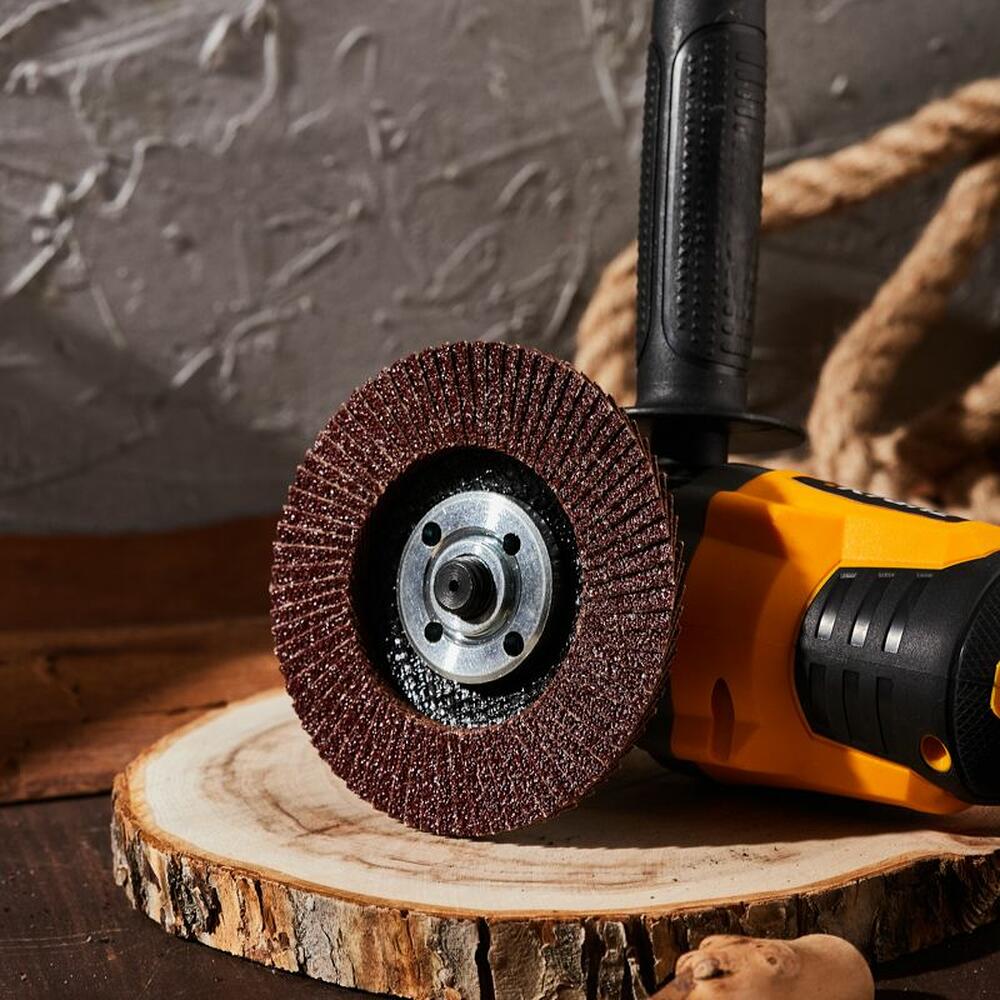 Kranz KR-90-0004 Круг лепестковый торцевой, P24, 115х22,2мм KRANZ