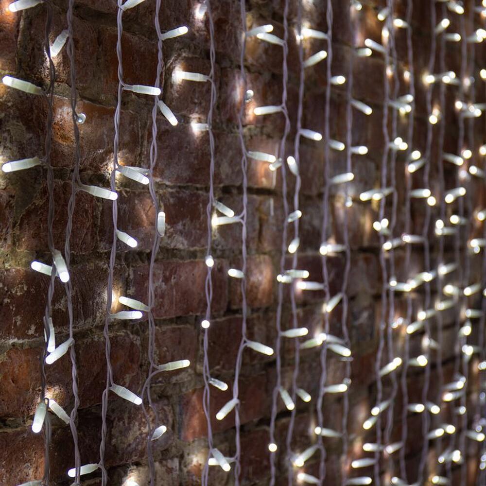 NEON-NIGHT 235-211 Гирлянда светодиодная Занавес 2х3м 600 LED БЕЛЫЙ белый ПВХ IP65 эффект мерцания 230В нужен блок 303-500-1 NEON-NIGHT