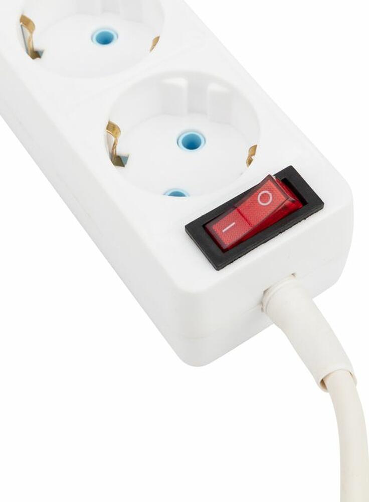 PROconnect 11-7210 Удлинитель 3 гнезда, 3м, 3х0,75мм², с/з, с кнопкой, белый PROconnect