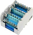 REXANT 11-2304-7 Шина на DIN-рейку в корпусе (кросс-модуль) 4х7 REXANT REXANT 11-2304-7 Шина на DIN-рейку в корпусе (кросс-модуль) 4х7 REXANT