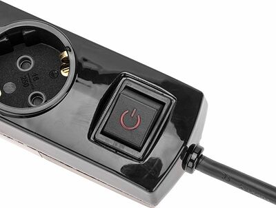 REXANT 13-4108 Удлинитель PREMIUM 3 гнезда, 5м, 3х1,5мм², с/з, с выключателем, черный REXANT