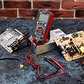 UNI-T 13-0090 Профессиональный мультиметр UNI-T 60BT