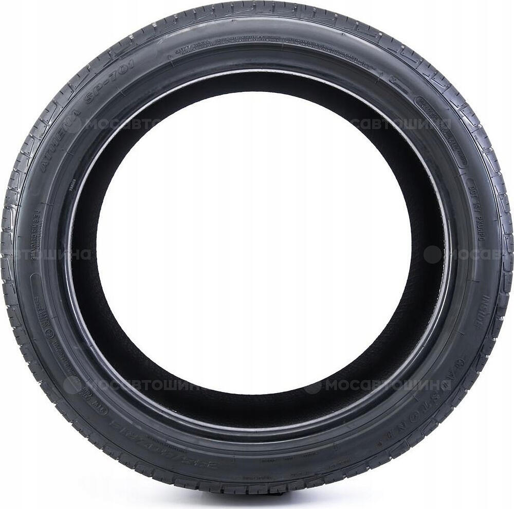 Vista lateral Austone SP701 255/40 R18 99W