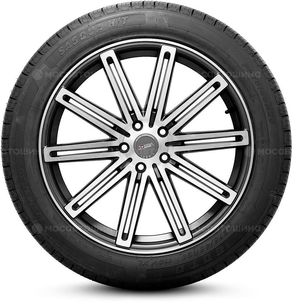 Vista lateral  Boto Sasqua H/T 275/55 R20 117V