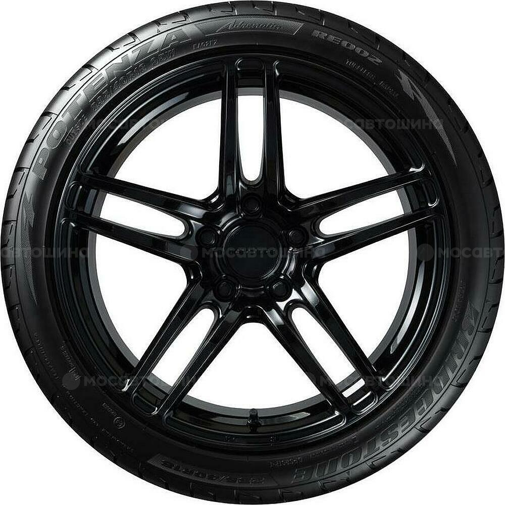 Vista lateral  Bridgestone Potenza Adrenalin RE002 235/40 R18 95W XL